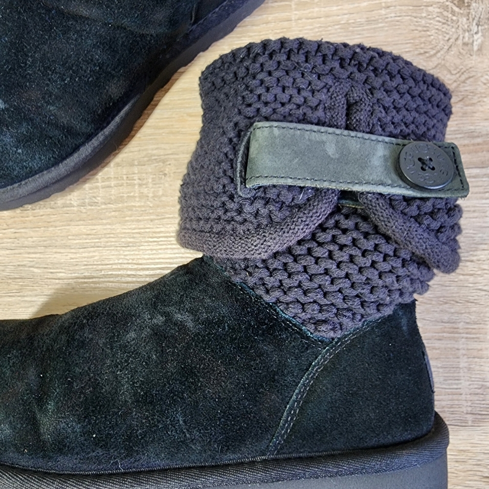 UGG AUSTRALIA Shaina Sweater Cuff Black Knit and Button Boots 7 - Picture 2 of 16